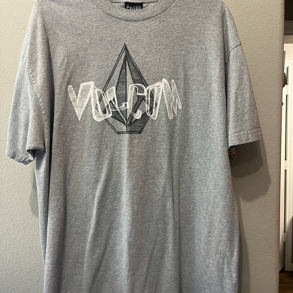 Volcom Men's Grey T-Shirt